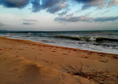 Plaża znajdująca się w pobliżu ośrodka terapii uzależnień Ranczo Salemi